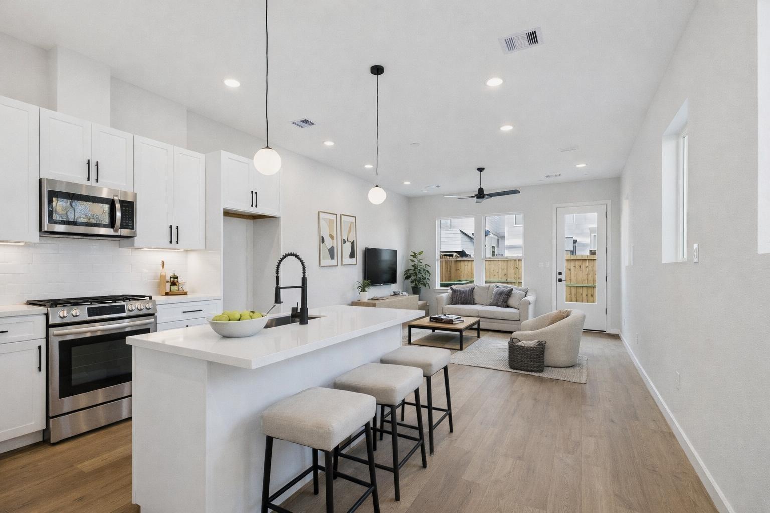 5032 Creekmont Drive