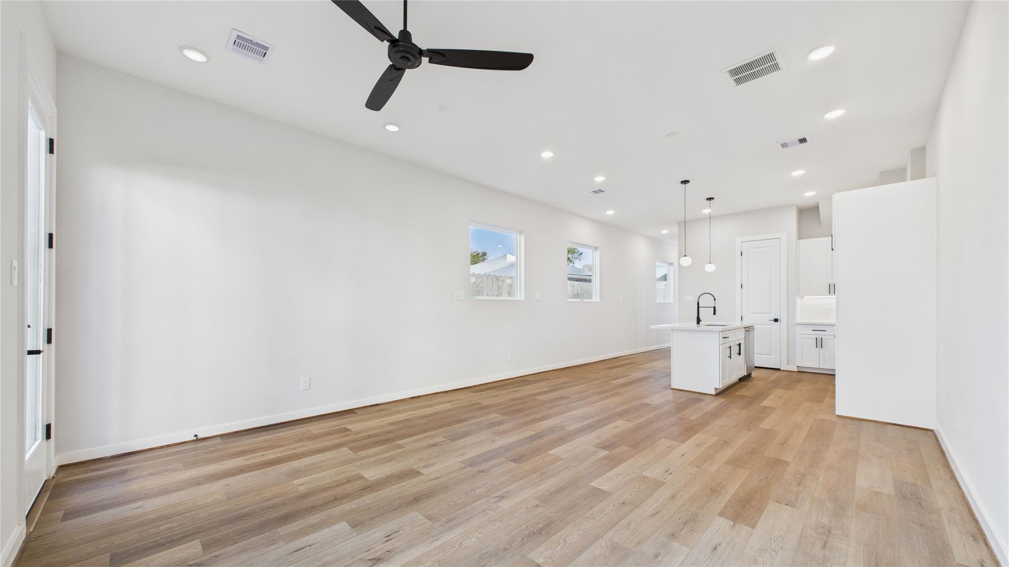 5032 Creekmont Drive