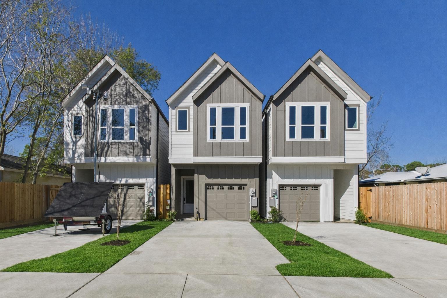 5032 Creekmont Drive