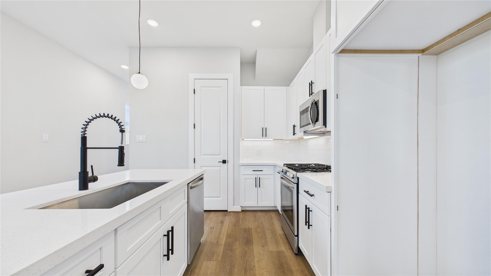 5032 Creekmont Drive