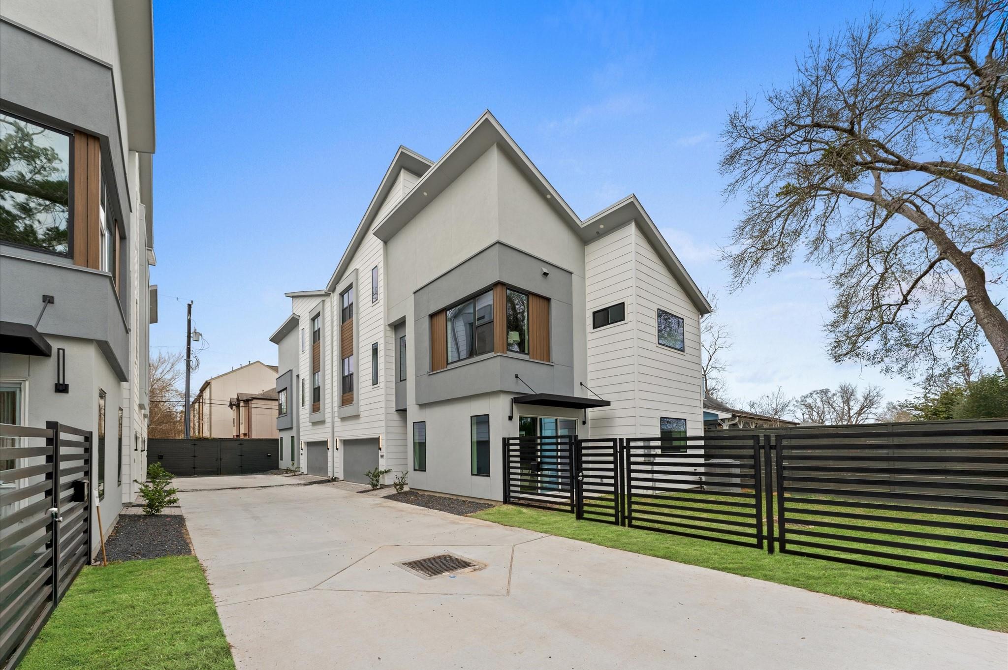 1843 Wycliffe Drive