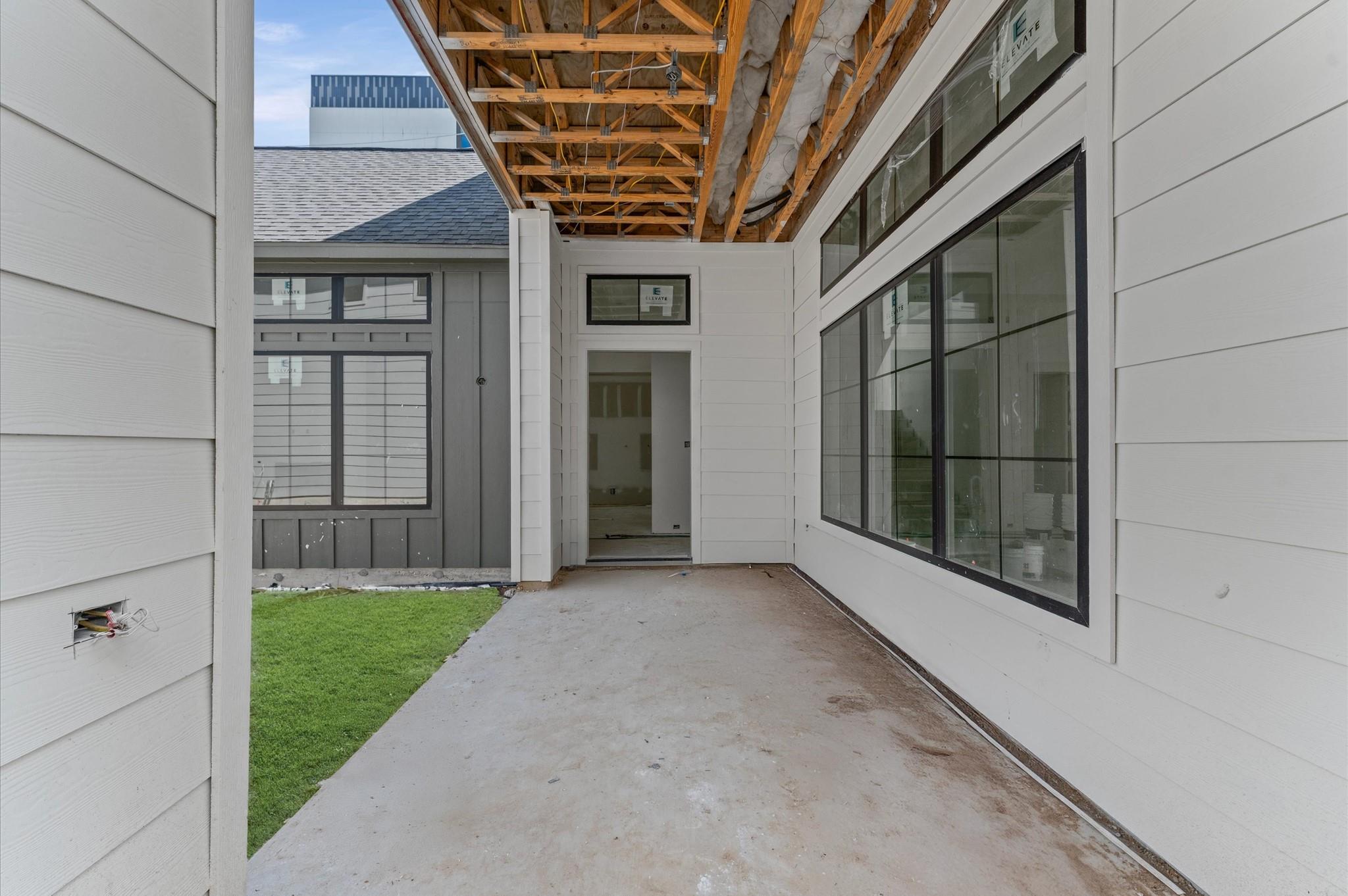 402 Columbia Street