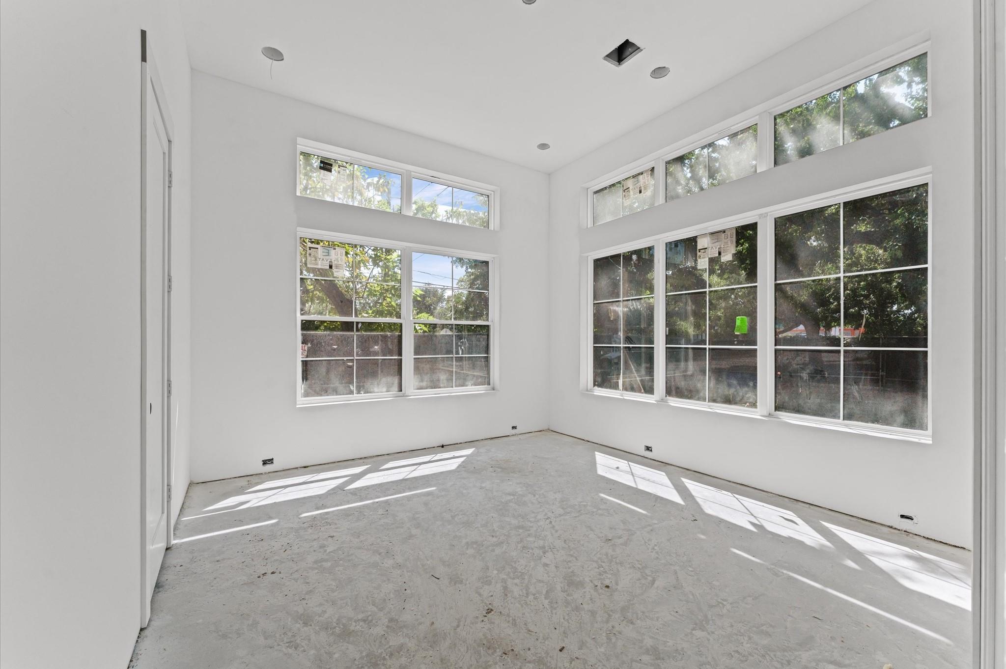 402 Columbia Street