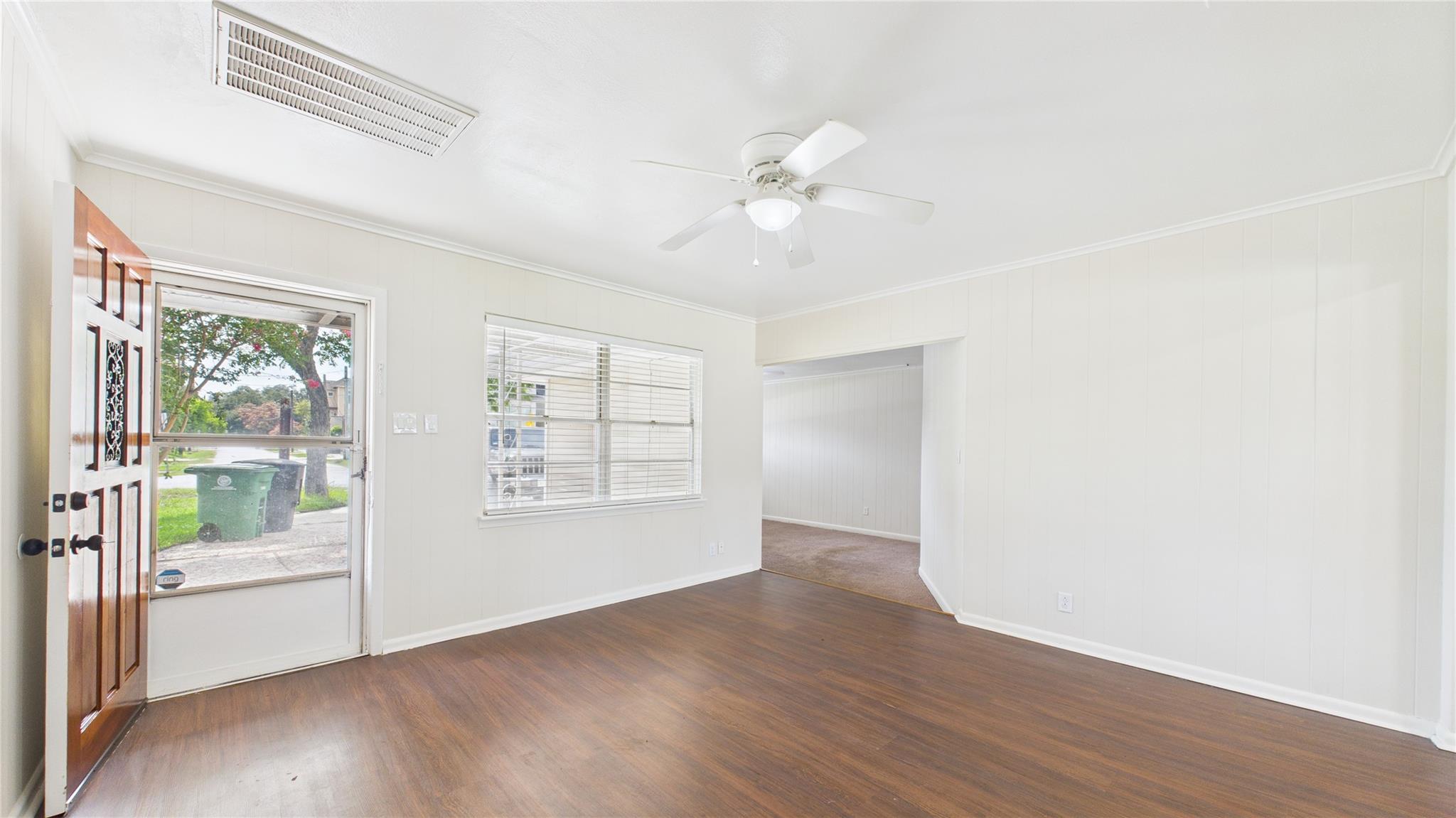 2318 Reinerman Street