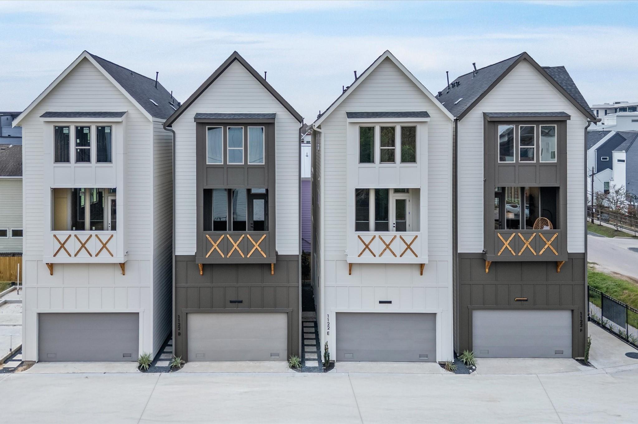 1122 W 17th Street Unit: E