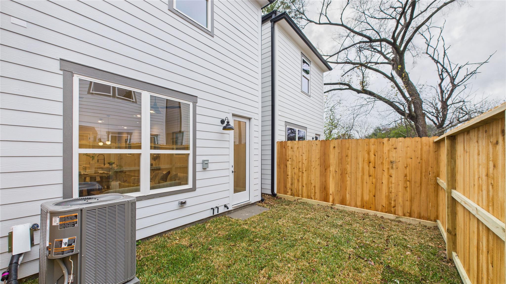 5030 Creekmont Drive