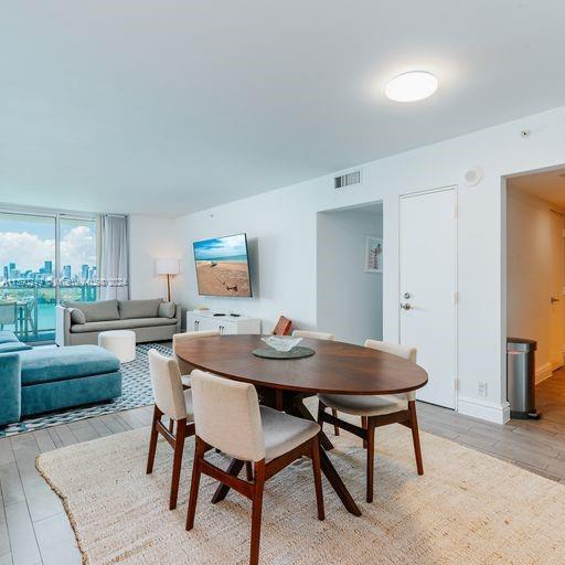 1100 West Ave # 1516
