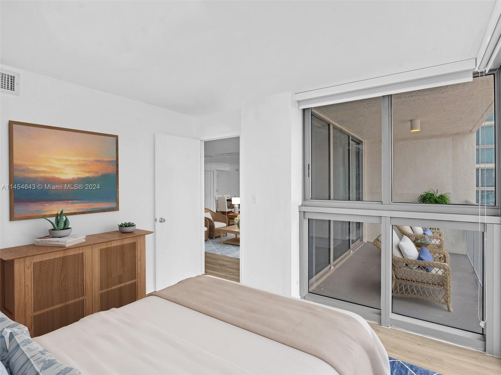 2655 Collins Ave # 706
