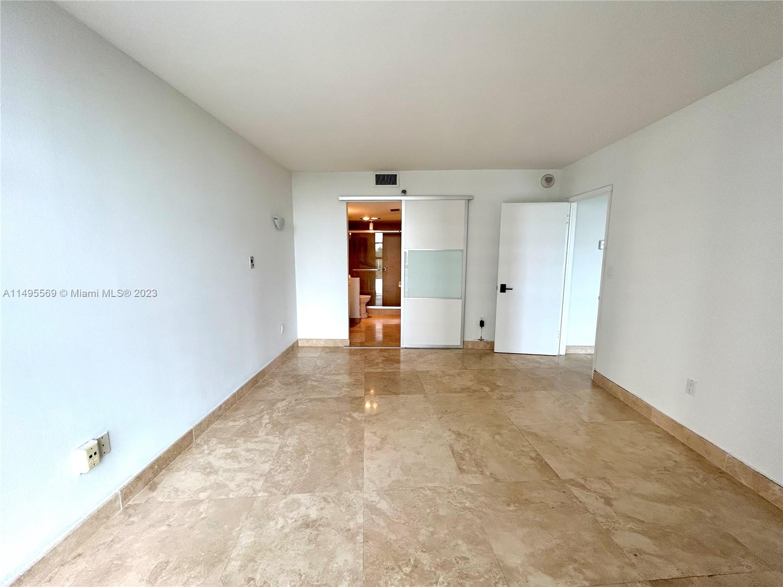 9 Island Ave # 611