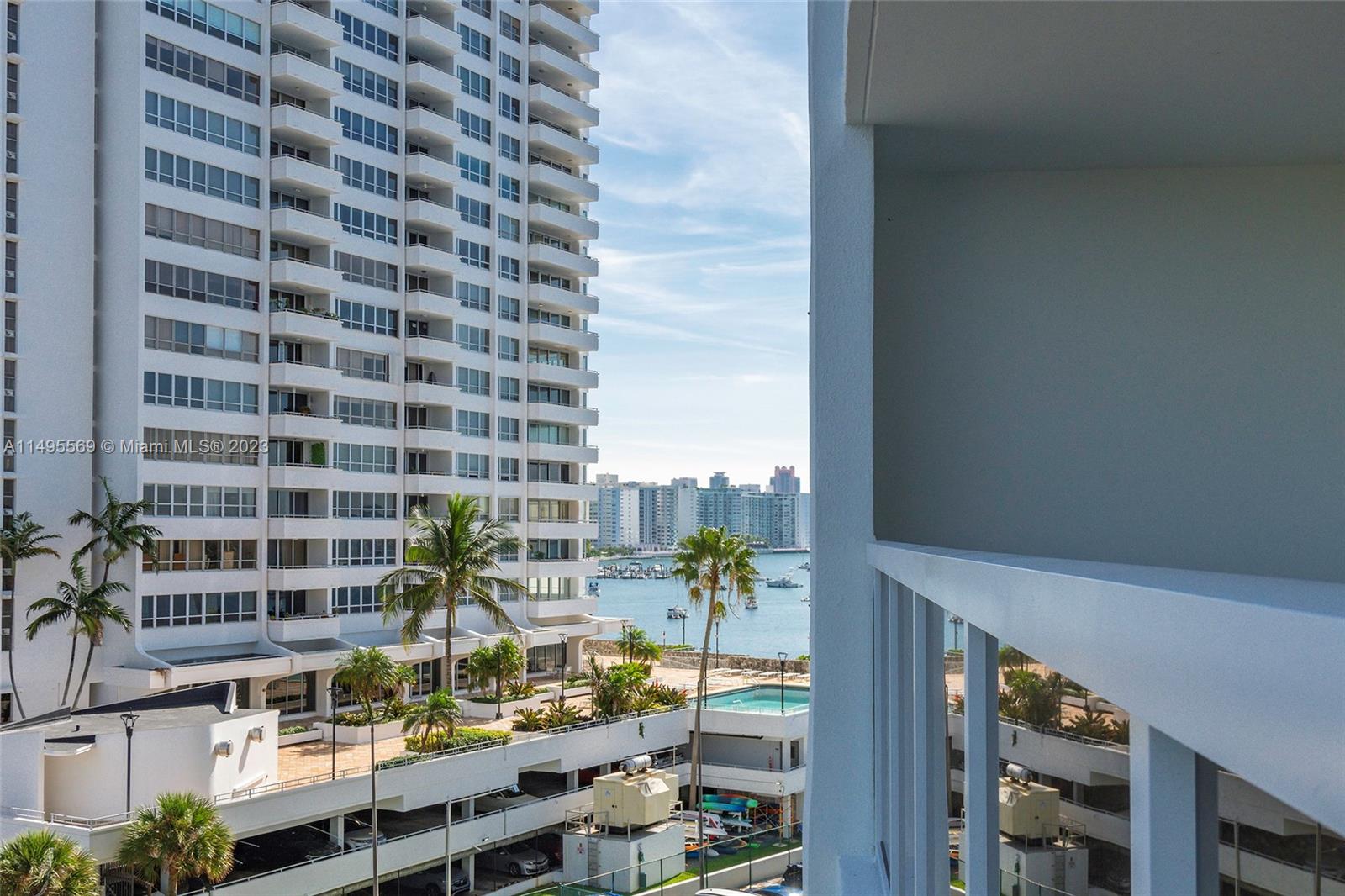 9 Island Ave # 611