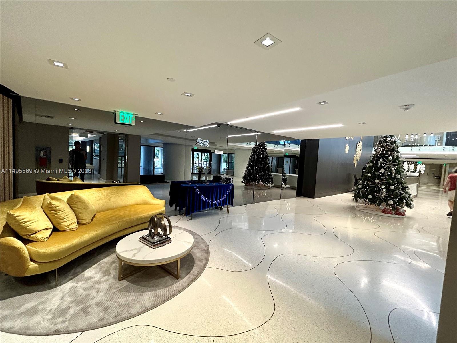 9 Island Ave # 611