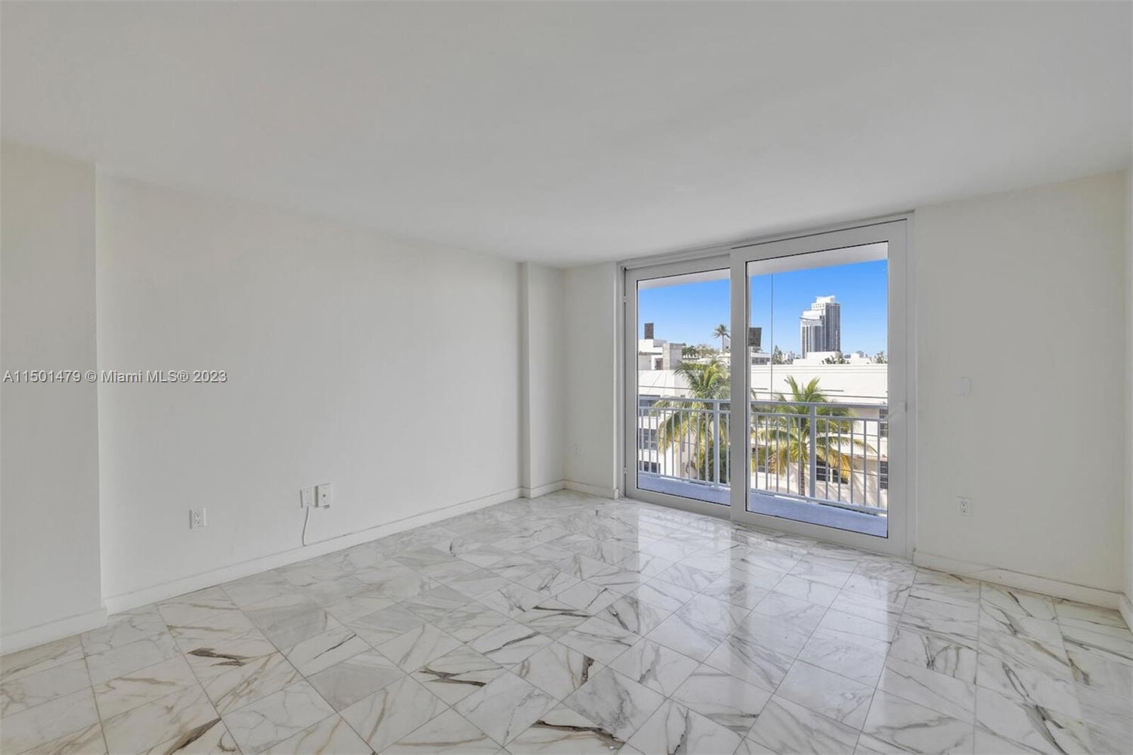 345 Ocean Dr # 502
