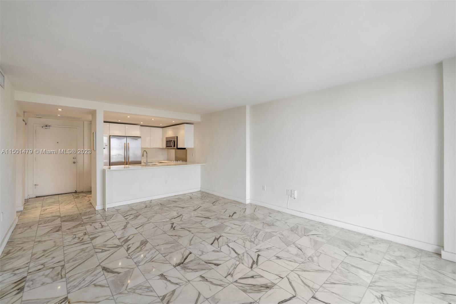 345 Ocean Dr # 502