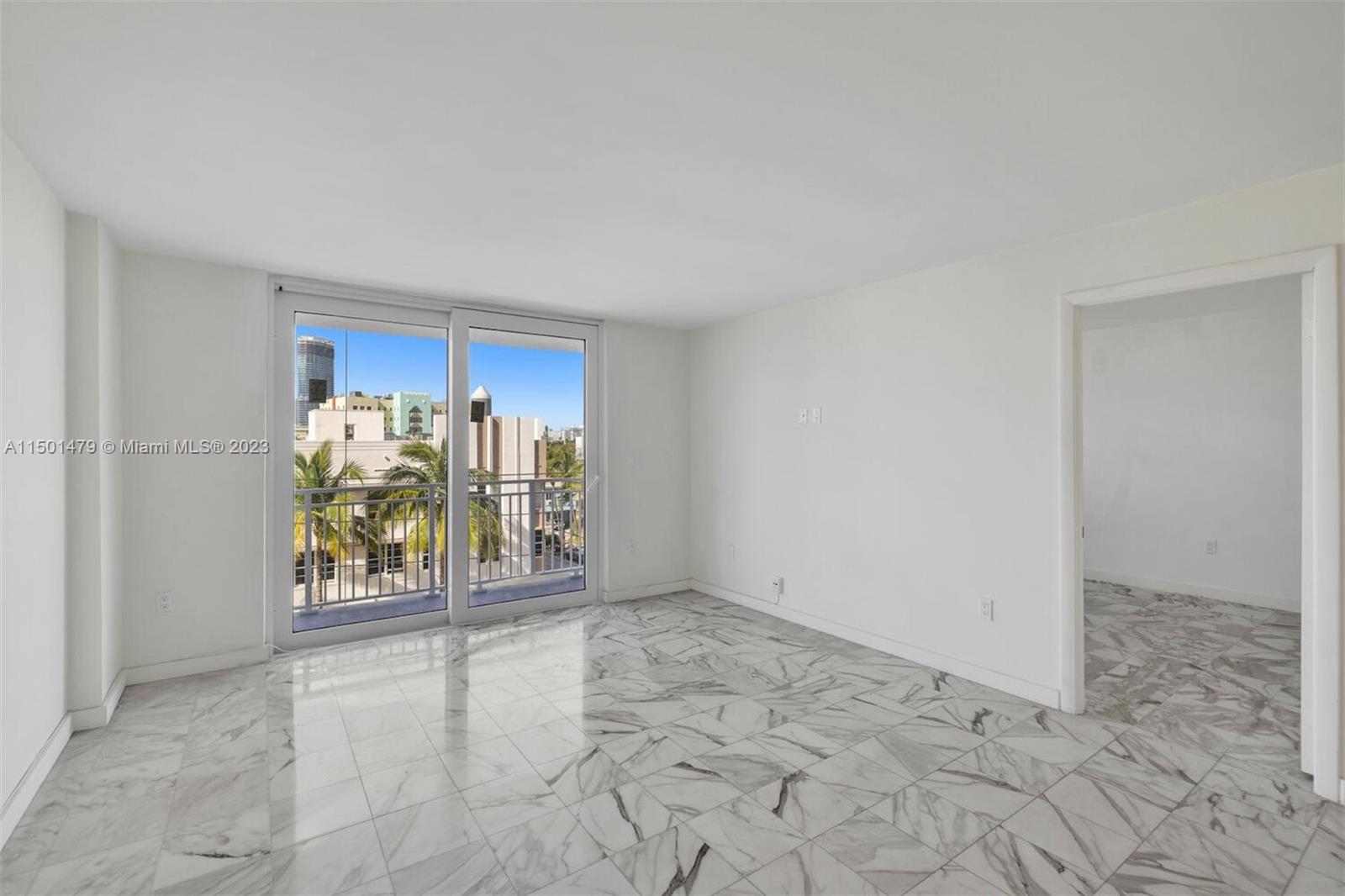 345 Ocean Dr # 502