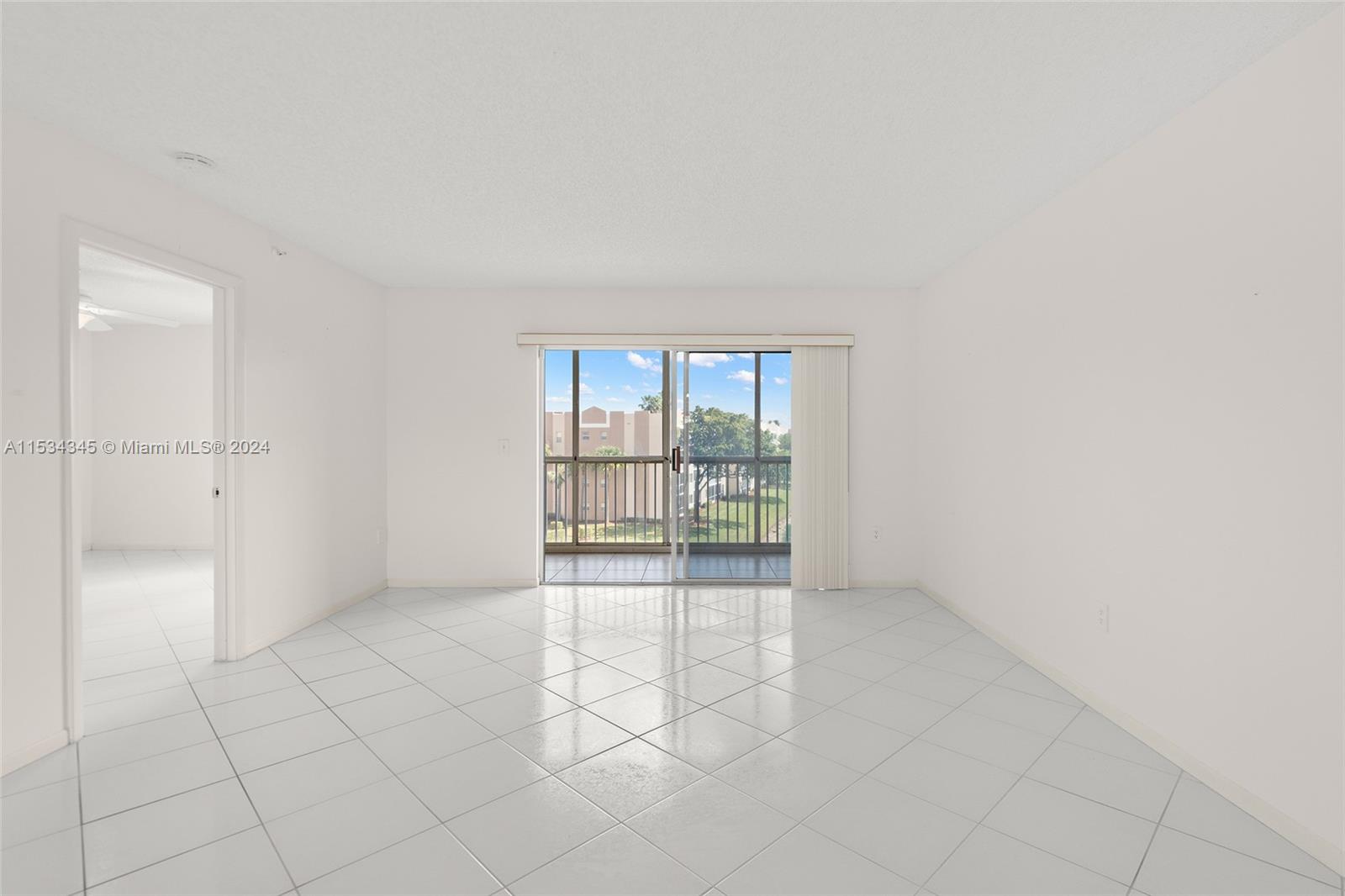 9525 Weldon Cir # H401