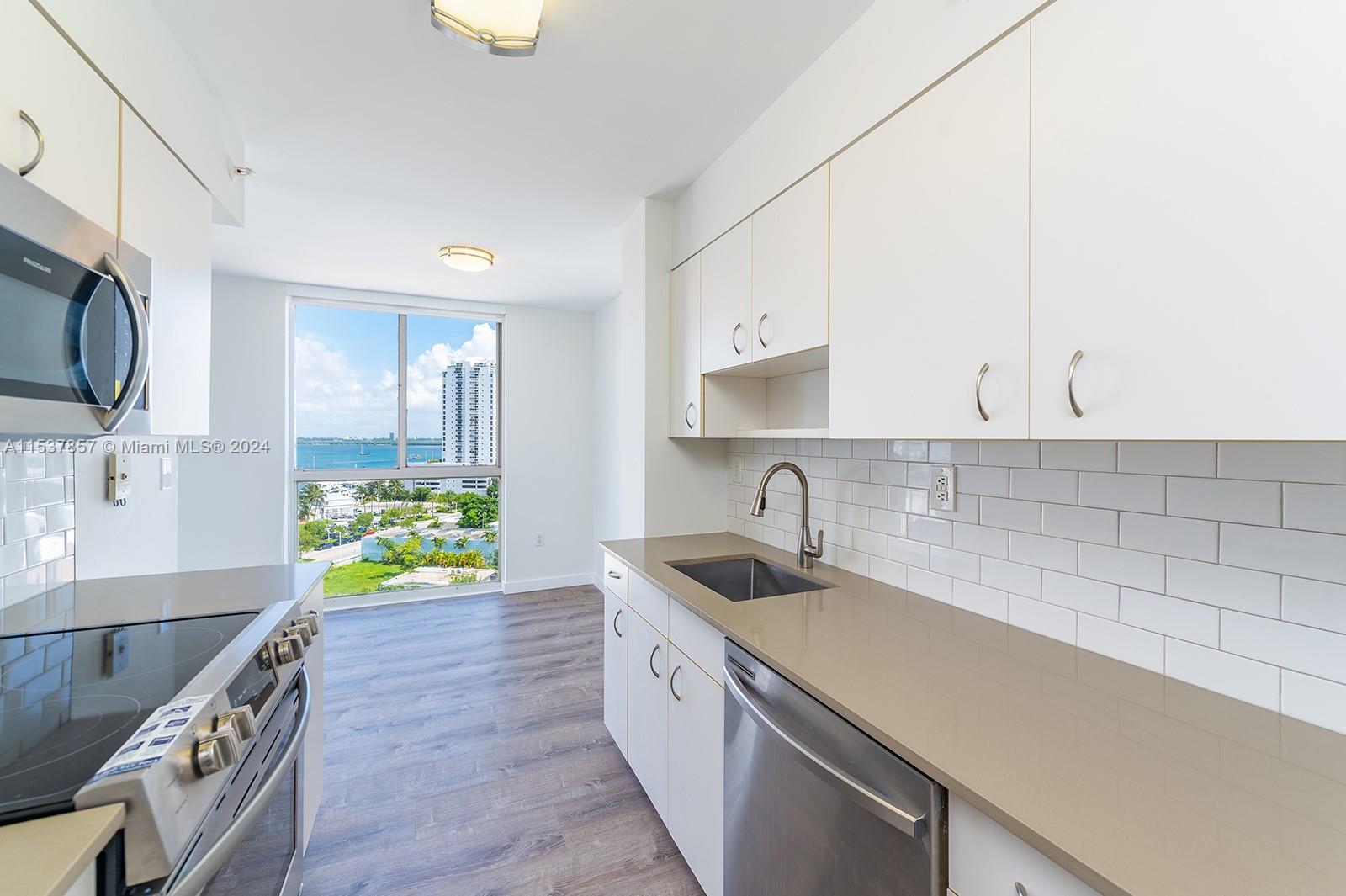 1688 West Ave # 1101