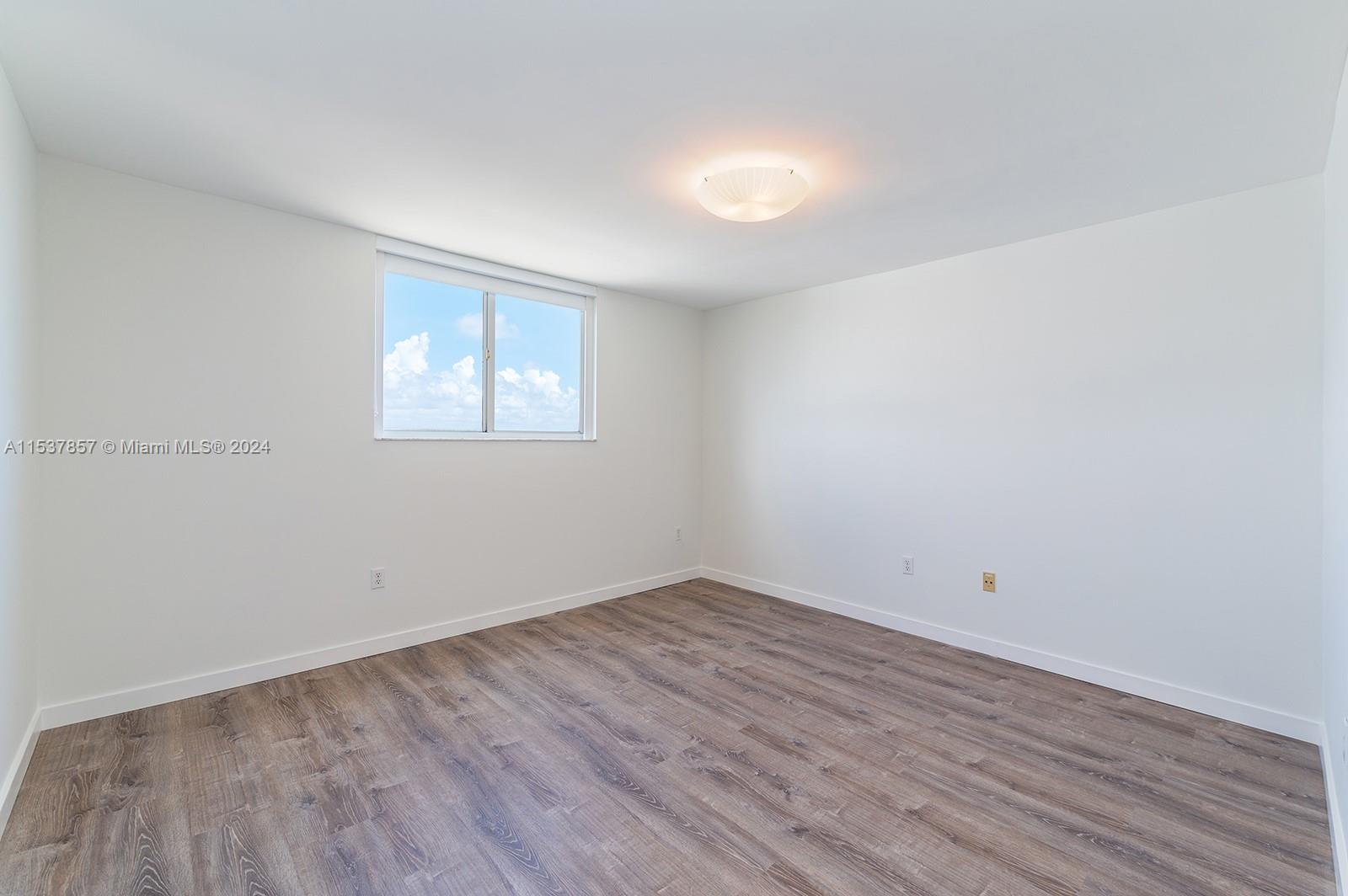 1688 West Ave # 1101