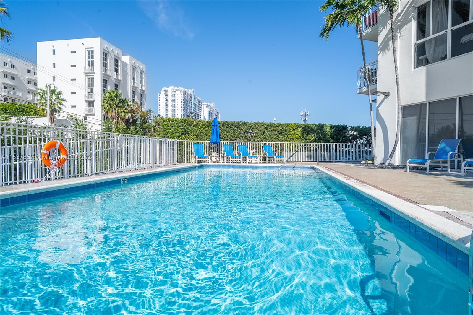 1688 West Ave # 1101