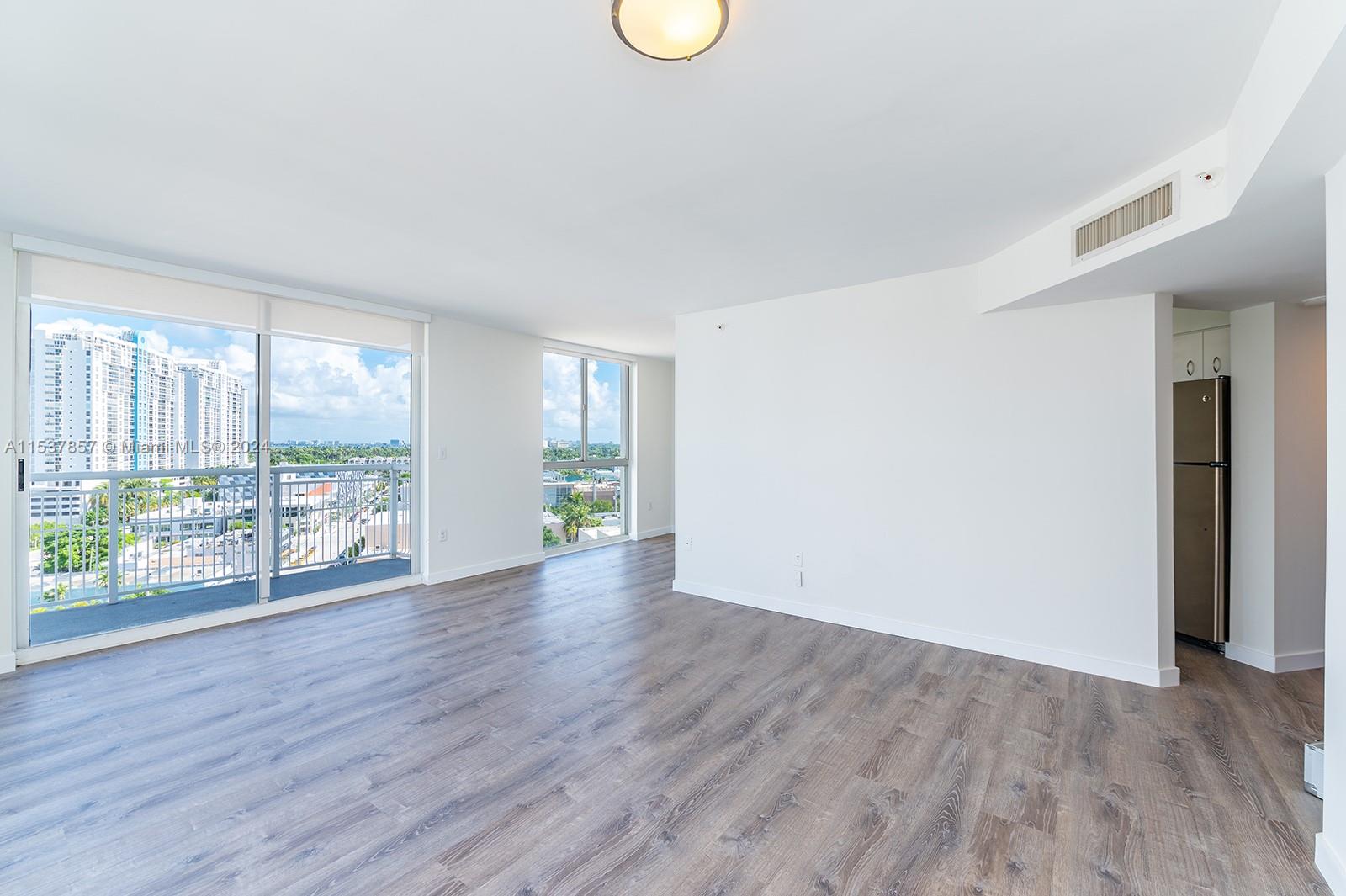 1688 West Ave # 1101