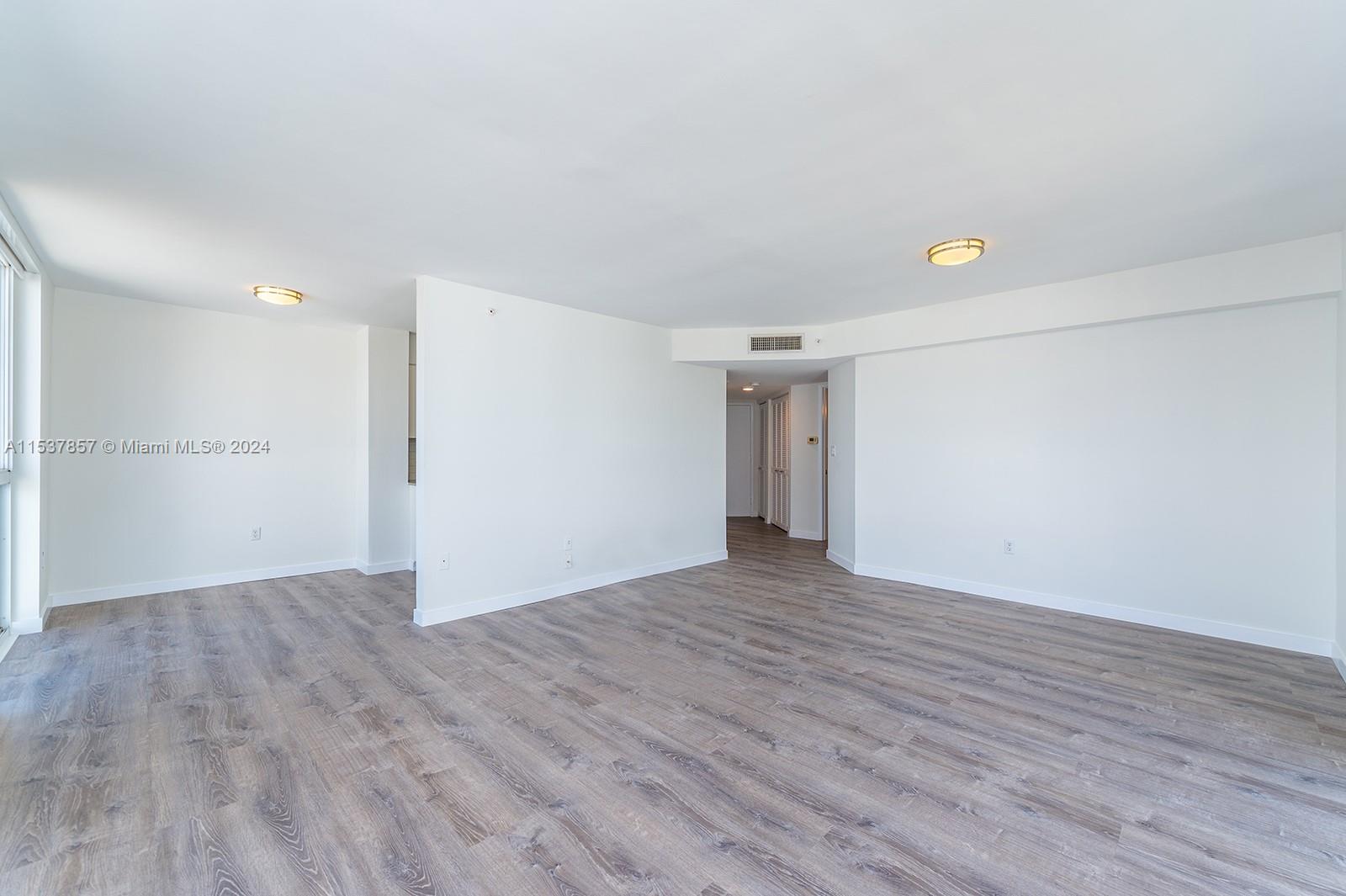 1688 West Ave # 1101