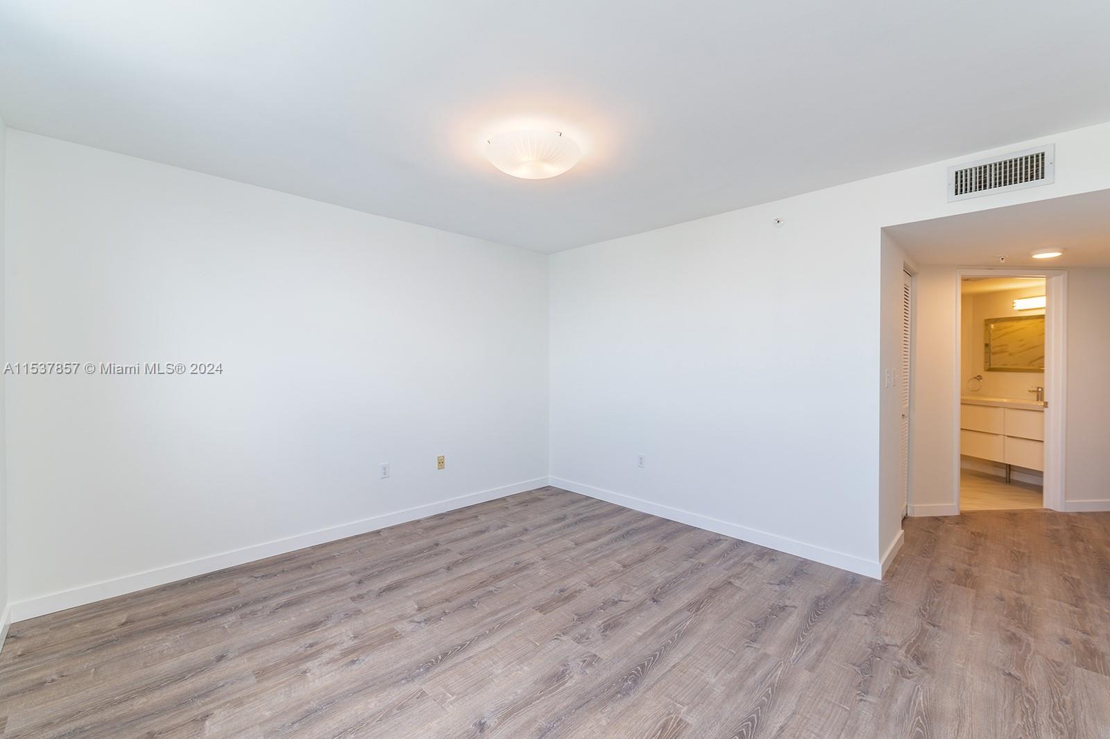 1688 West Ave # 1101