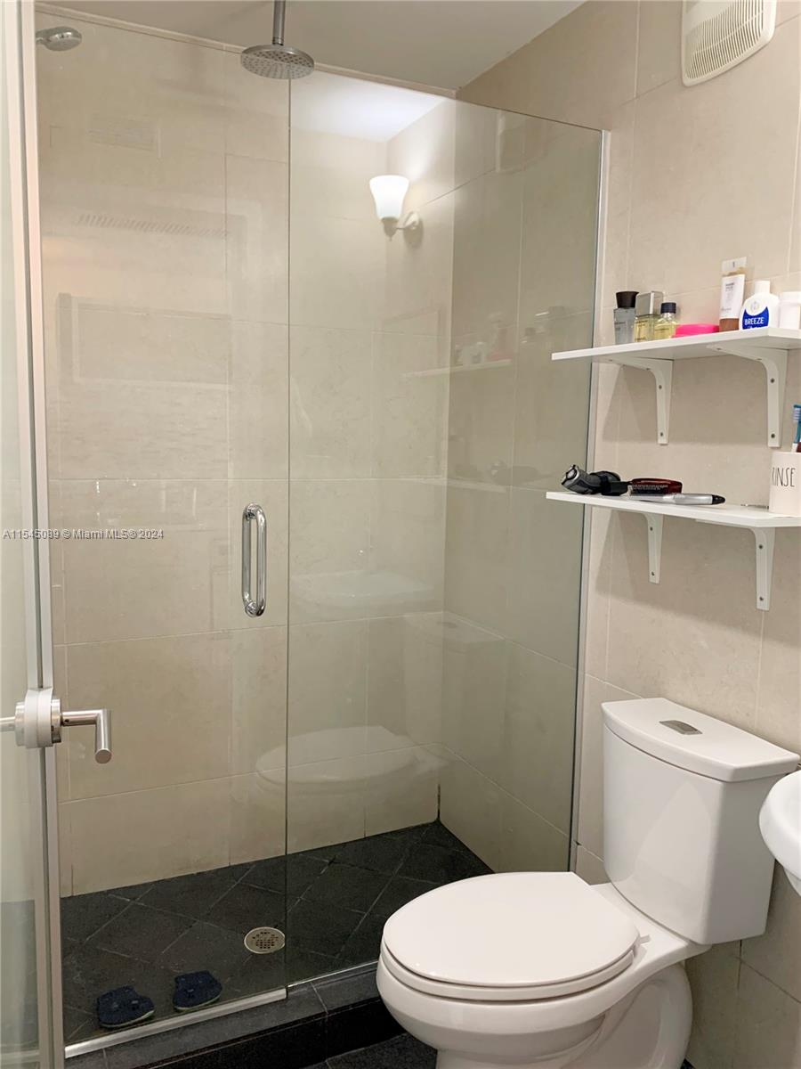 1601 west # 212