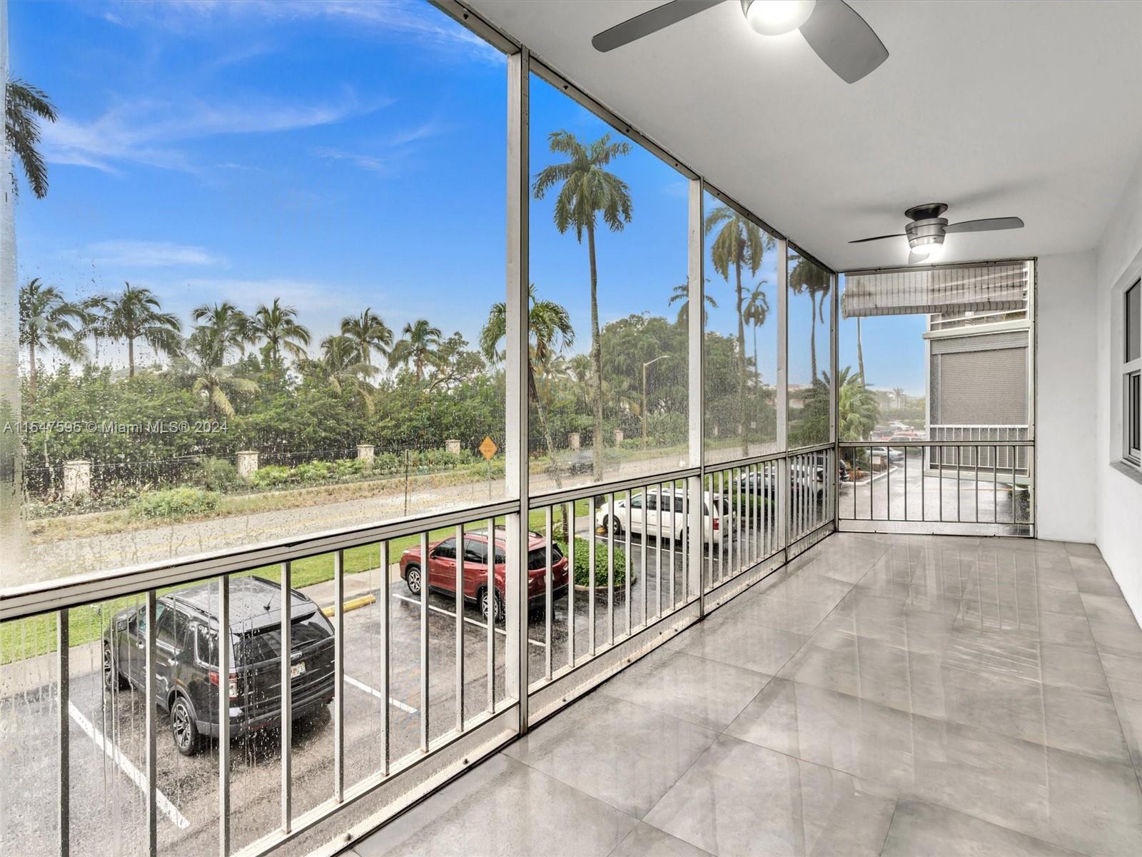 400 Diplomat Pkwy # 211