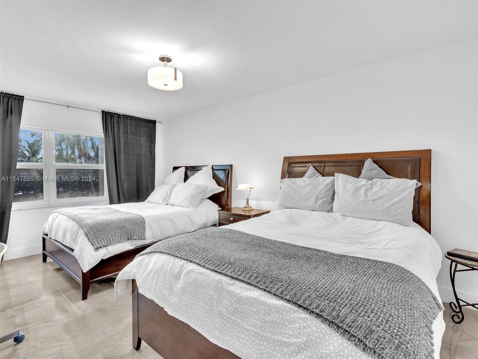 400 Diplomat Pkwy # 211