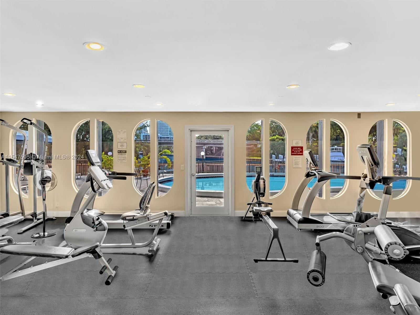 400 Diplomat Pkwy # 211