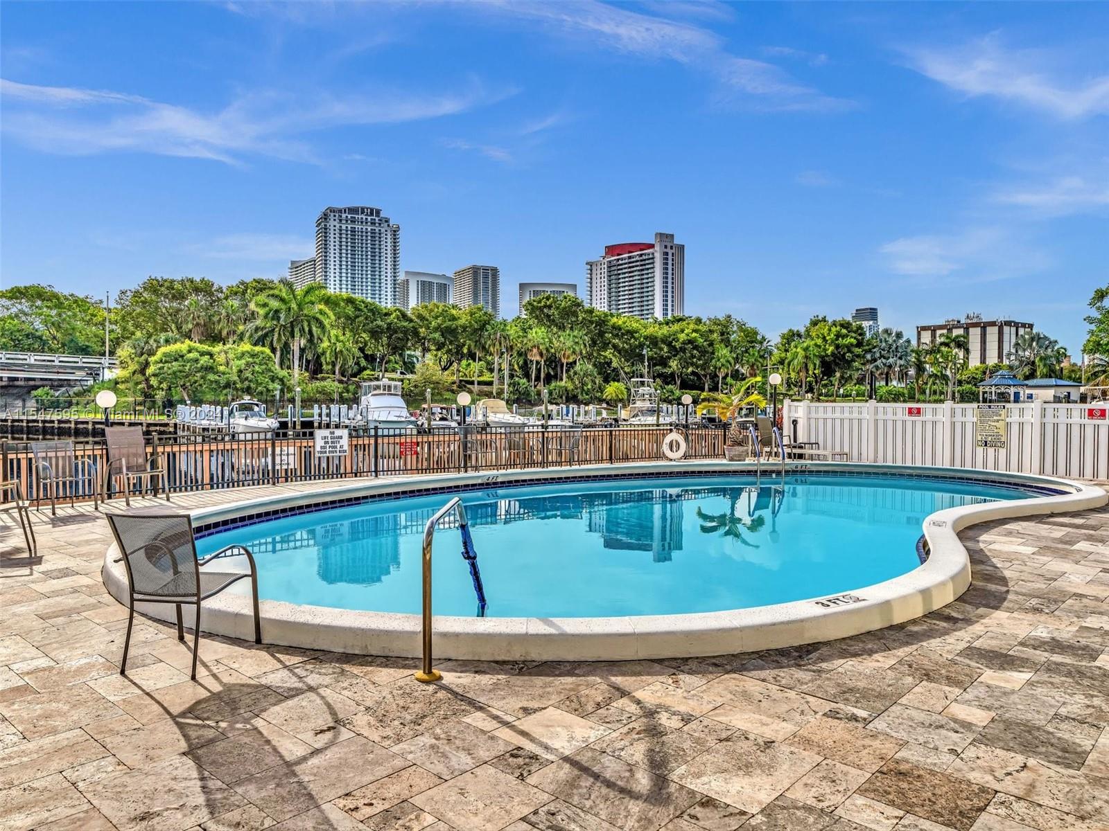 400 Diplomat Pkwy # 211