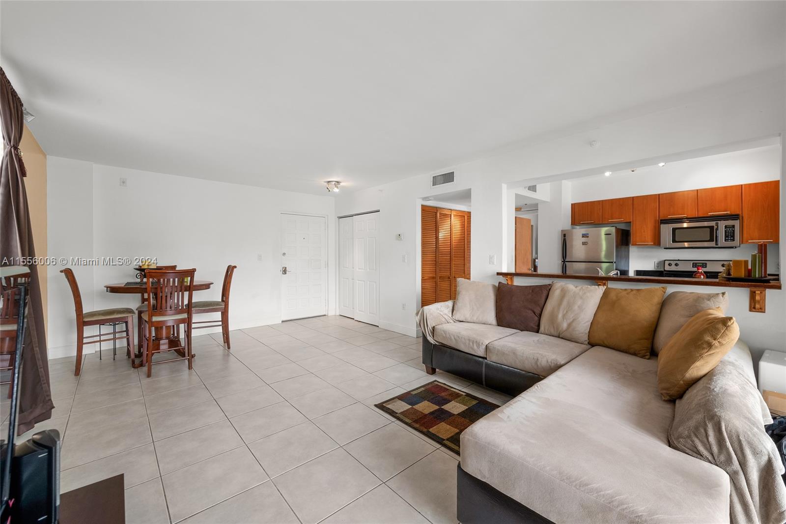 700 NE 63rd St # D209