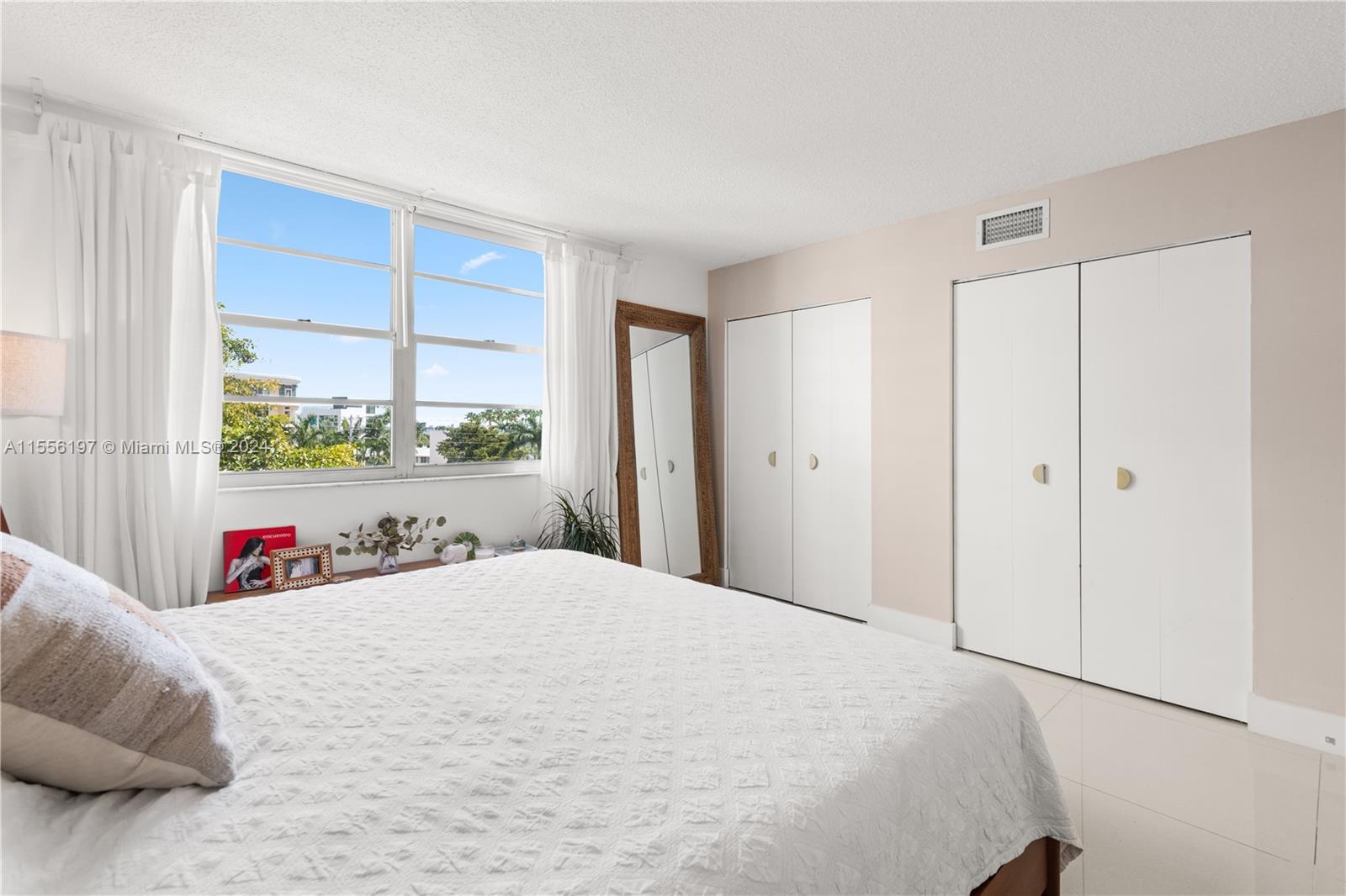 5 Island Ave # 4K