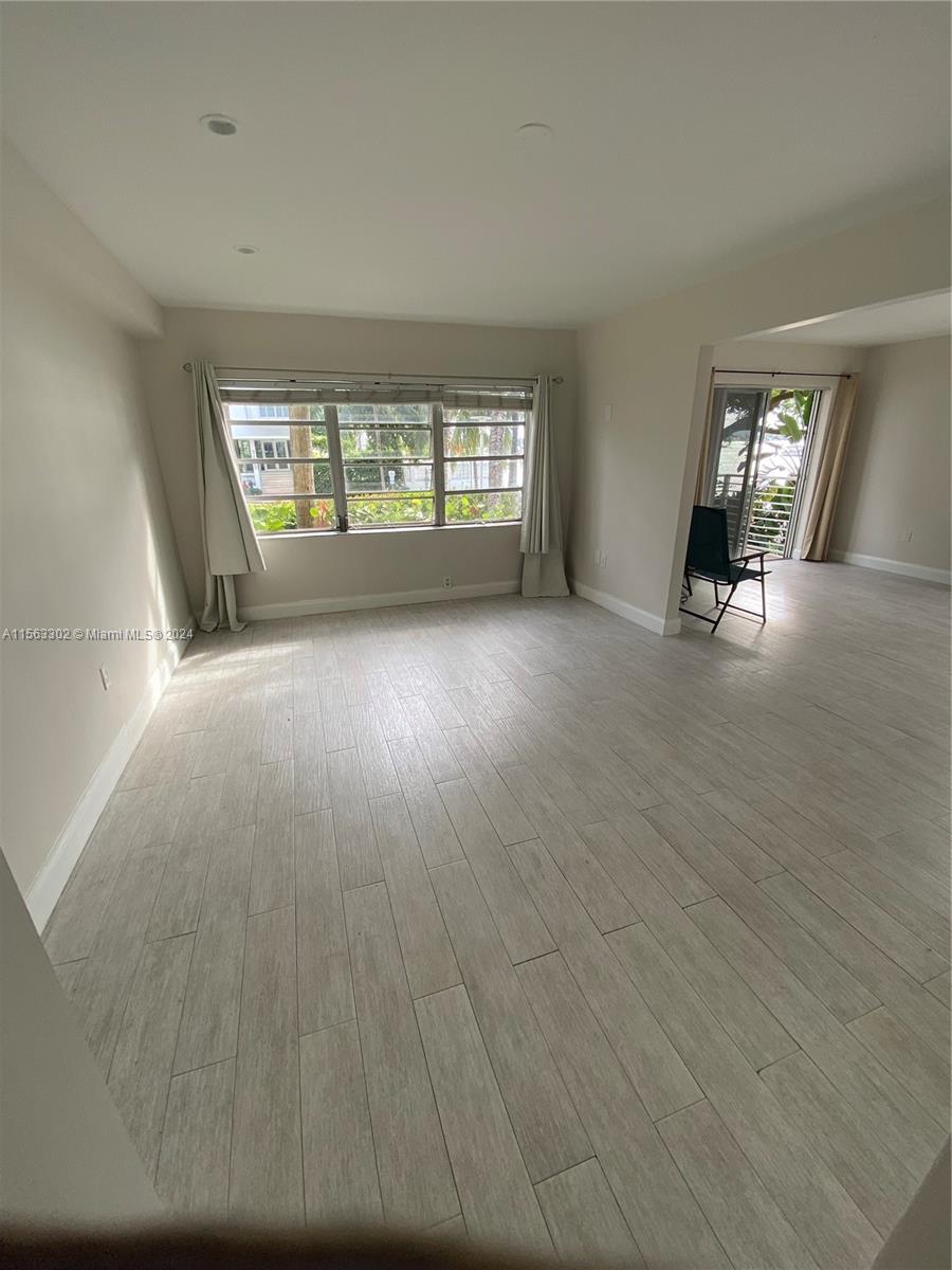 1441 Lincoln Rd # 206