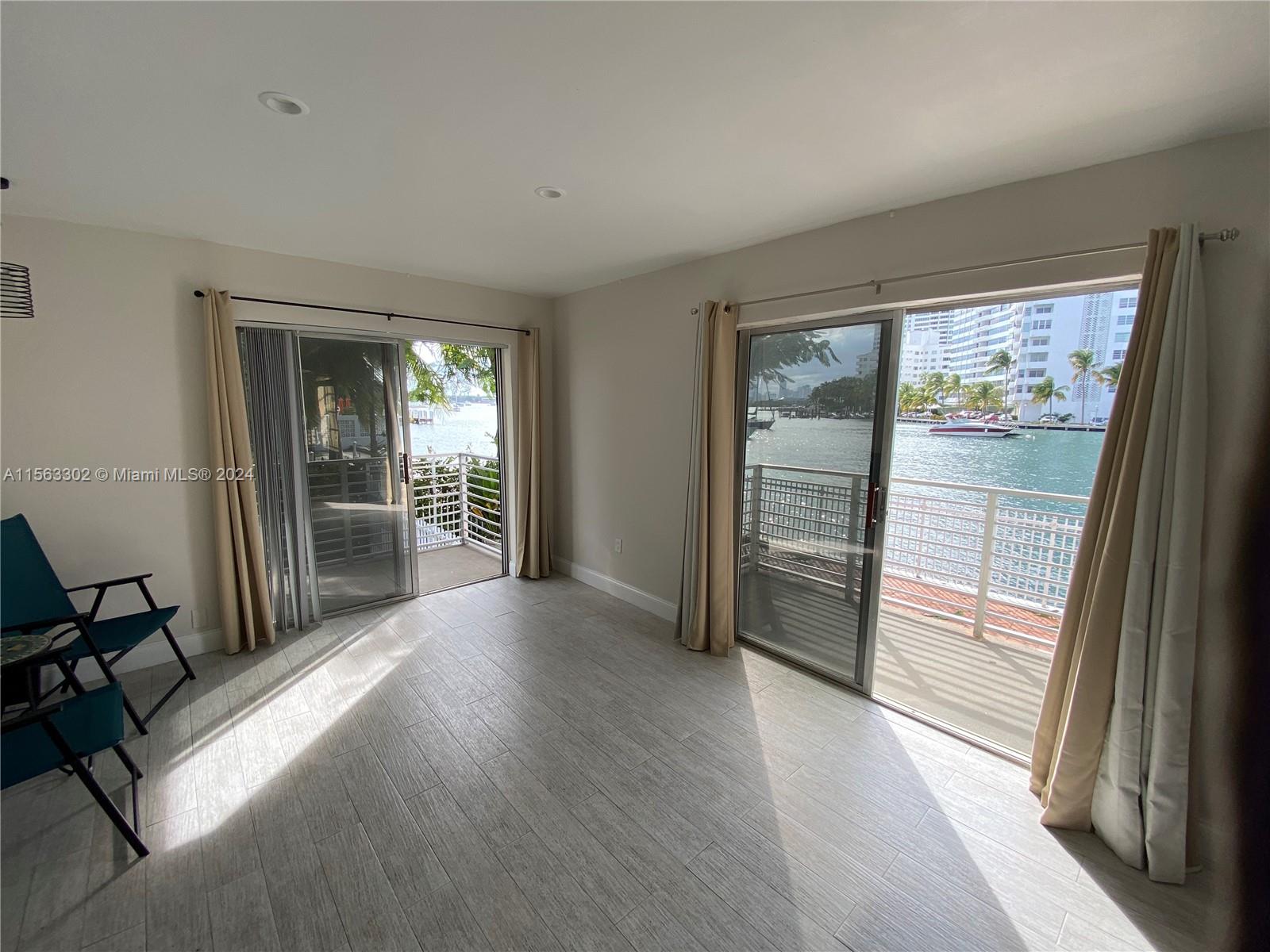 1441 Lincoln Rd # 206