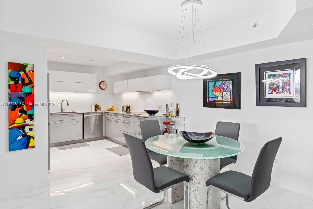 9 Island Ave # 1402