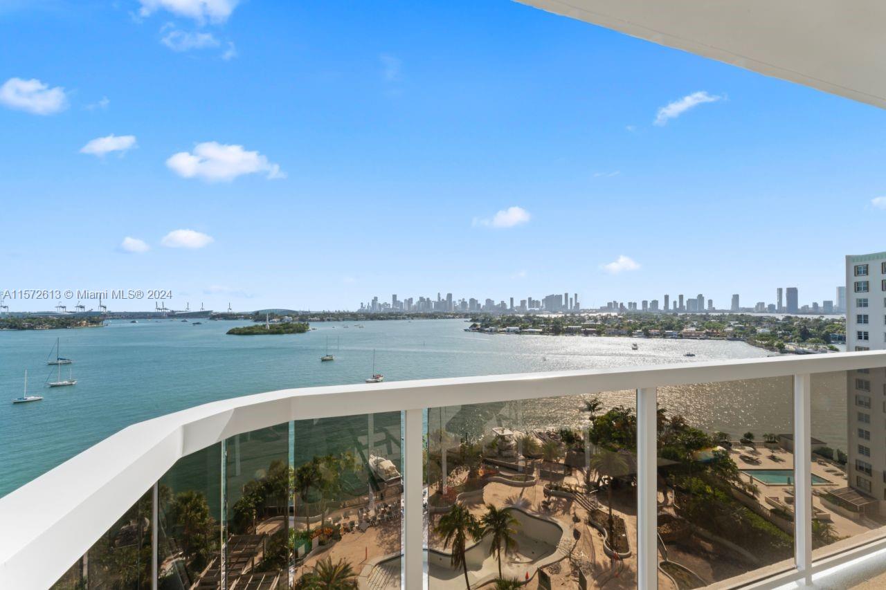 9 Island Ave # 1402