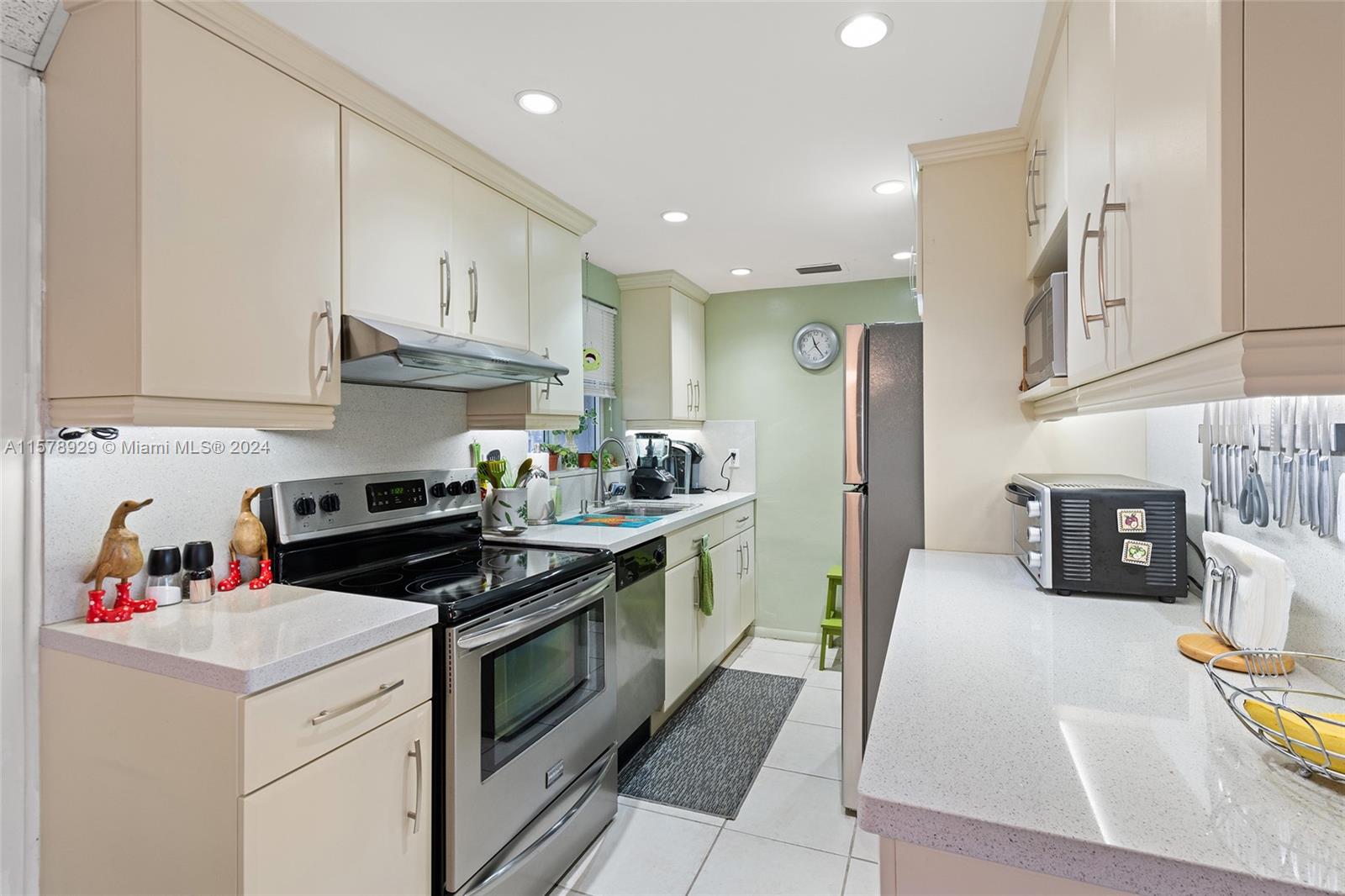 3331 SW 105th Ave