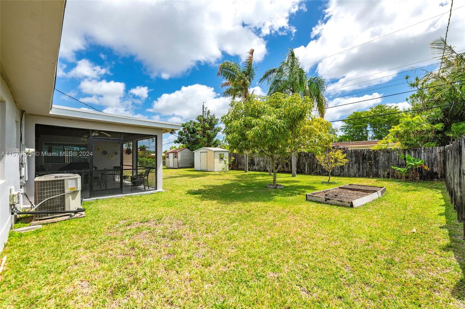 3331 SW 105th Ave