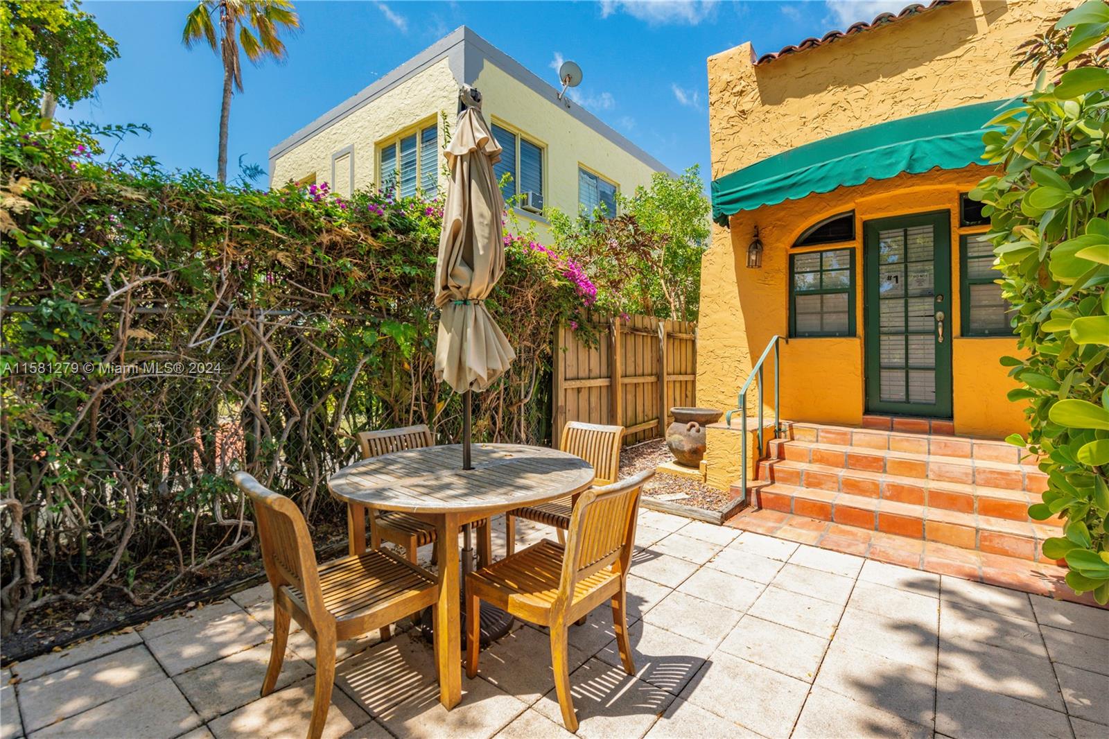 824 Jefferson Ave # 1