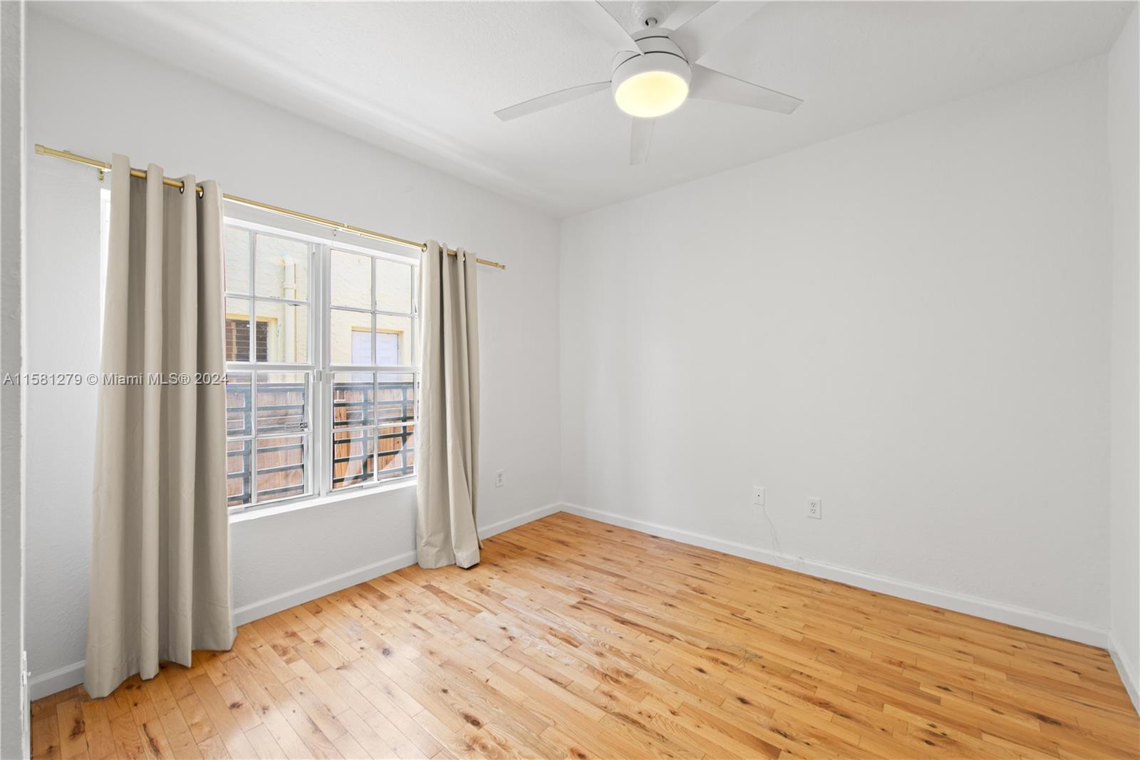 824 Jefferson Ave # 1