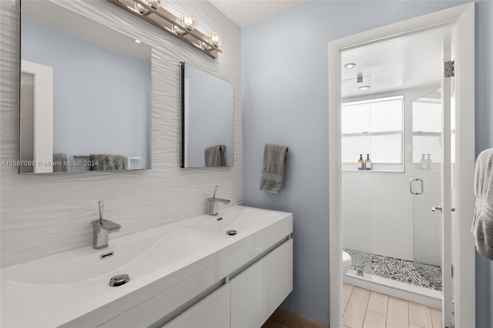 1519 Drexel Ave # 402