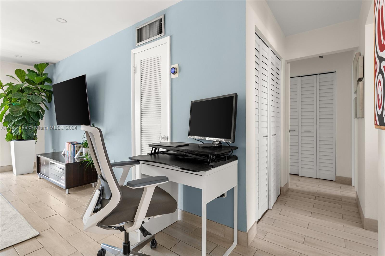 1519 Drexel Ave # 402