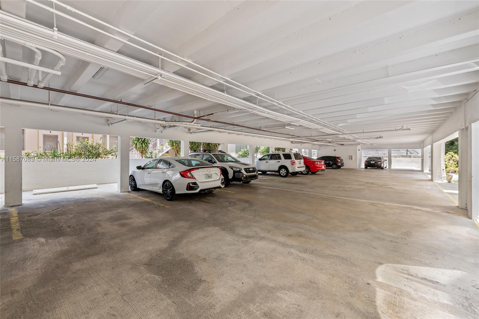 1519 Drexel Ave # 402