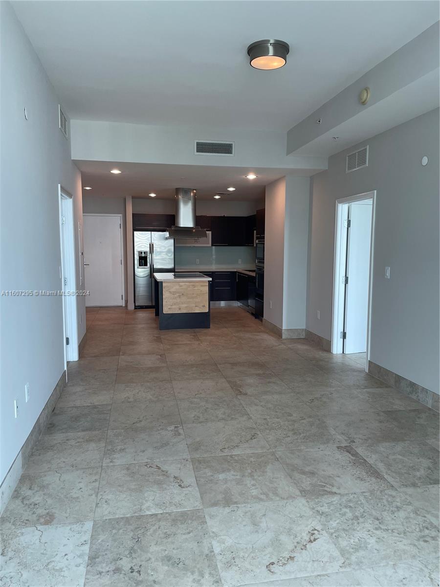 7928 East Dr # 802
