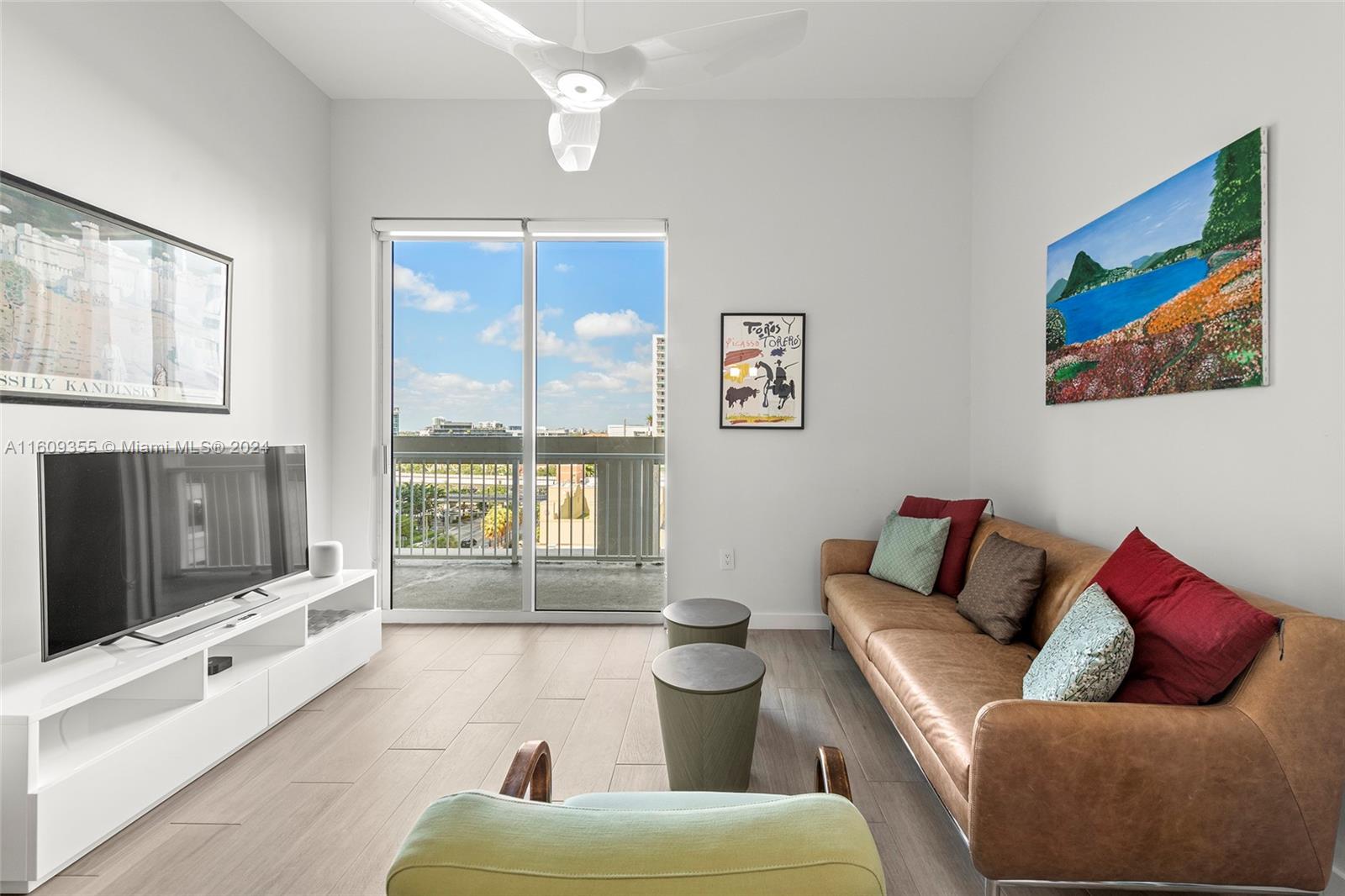 1250 S Miami Ave Unit: 807