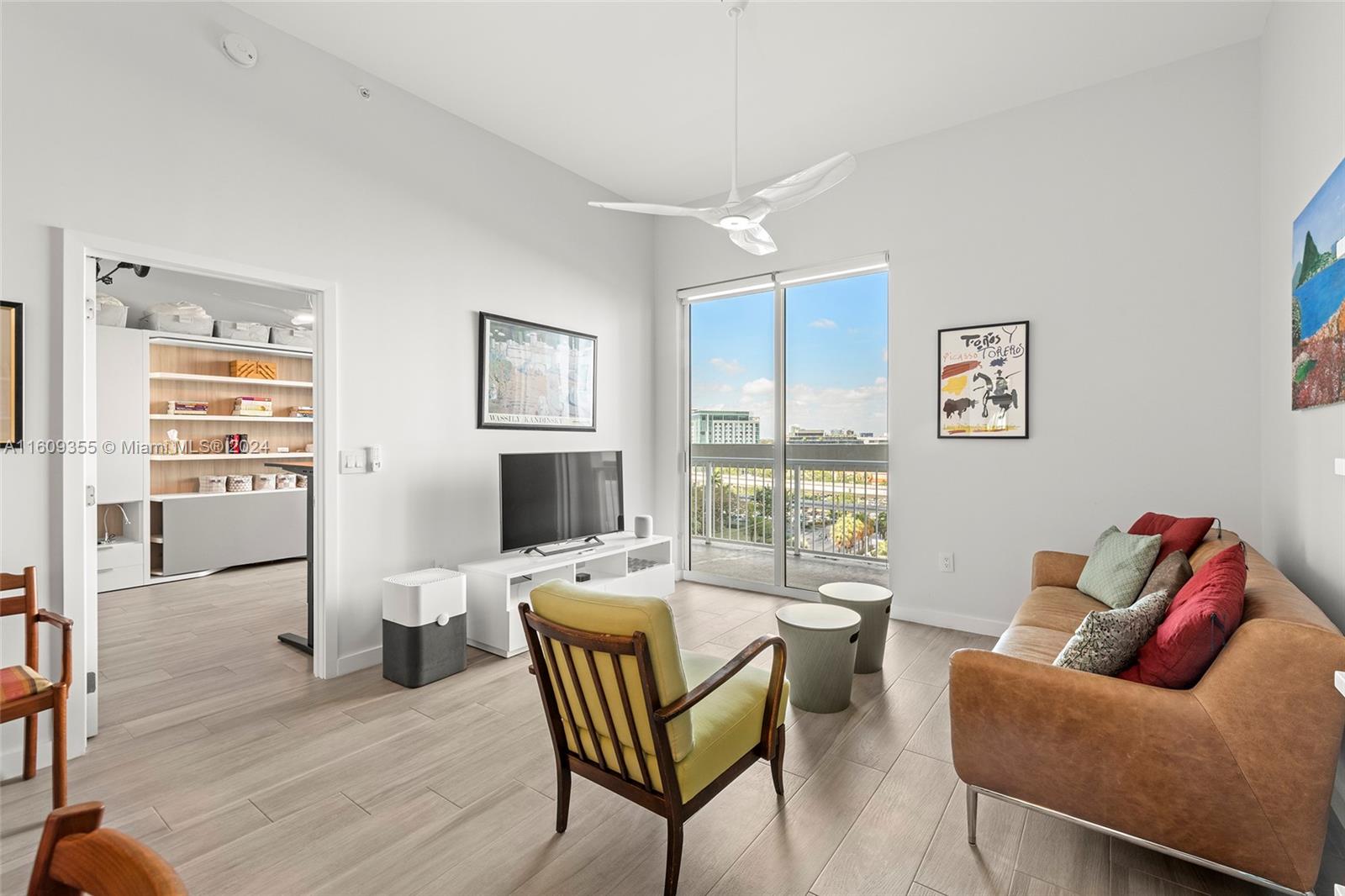 1250 S Miami Ave Unit: 807