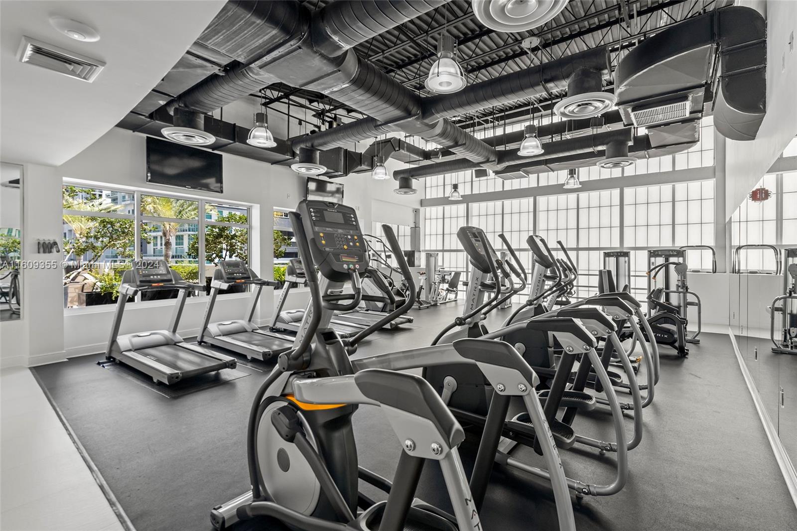 1250 S Miami Ave Unit: 807