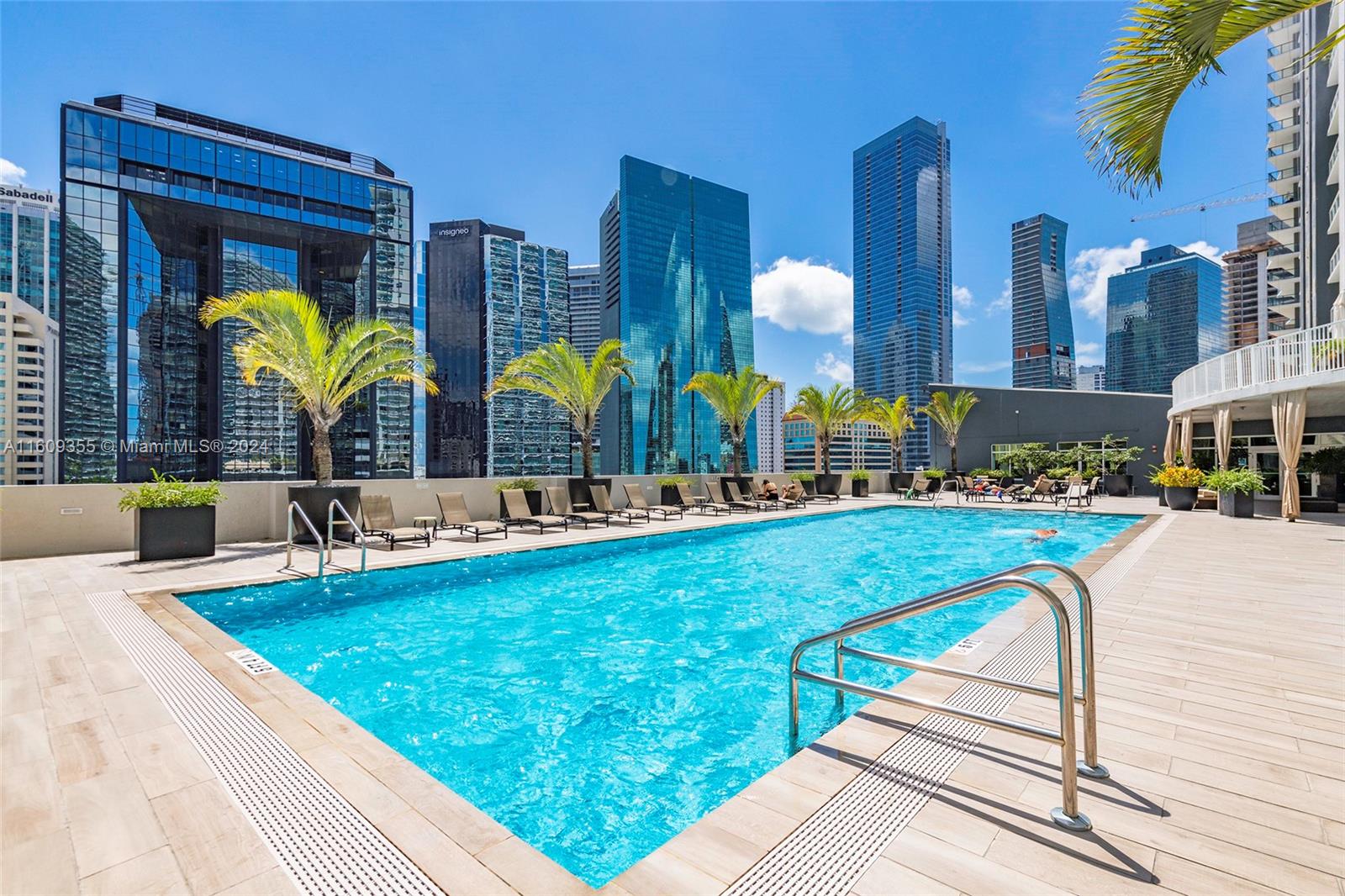 1250 S Miami Ave Unit: 807