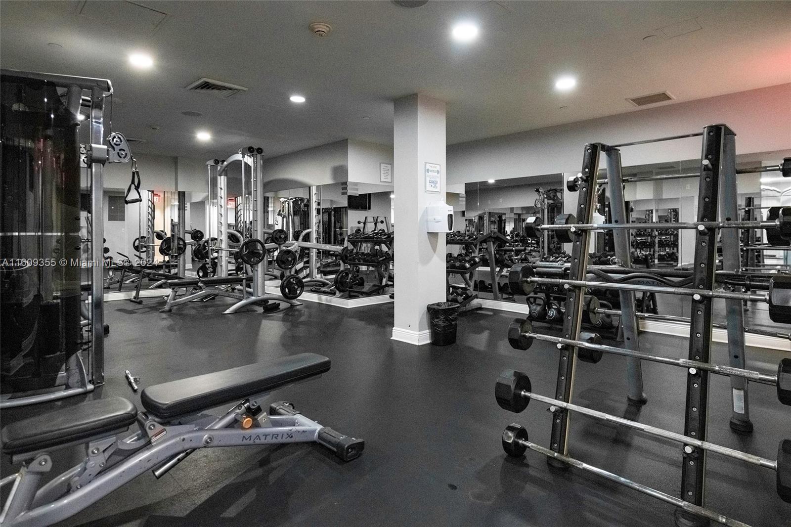 1250 S Miami Ave Unit: 807
