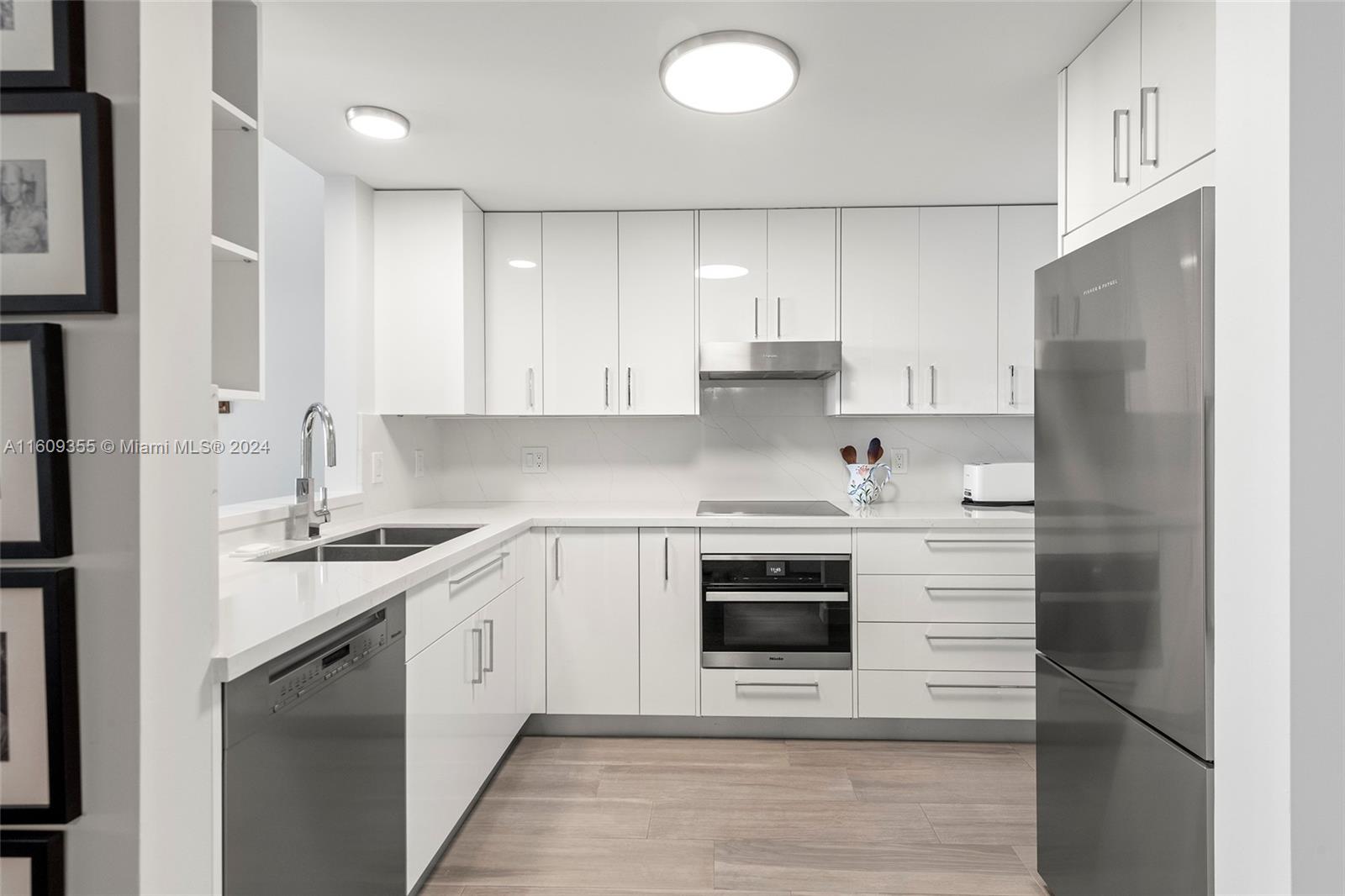 1250 S Miami Ave Unit: 807